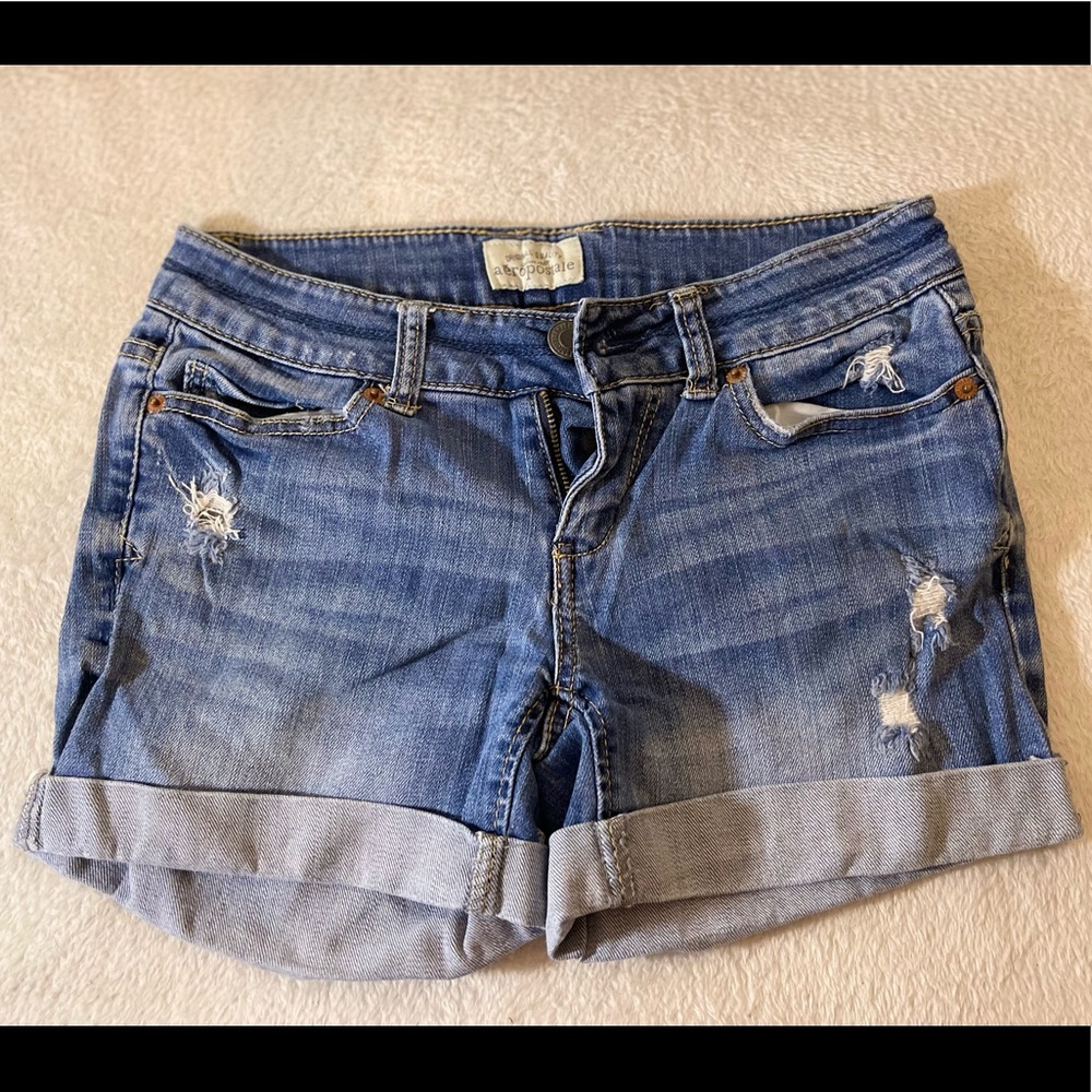 Aeropostale Cuffed Short Shorts Women's Distressed Denim Light size 00